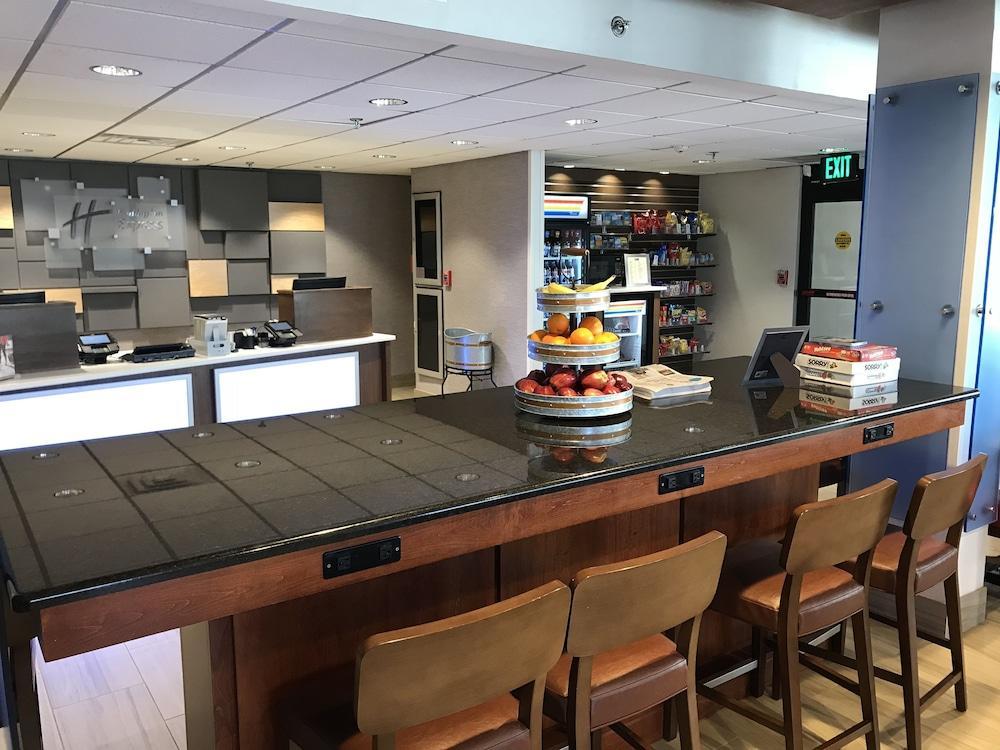 Holiday Inn Express Memphis Medical Center - Midtown By Ihg Екстер'єр фото